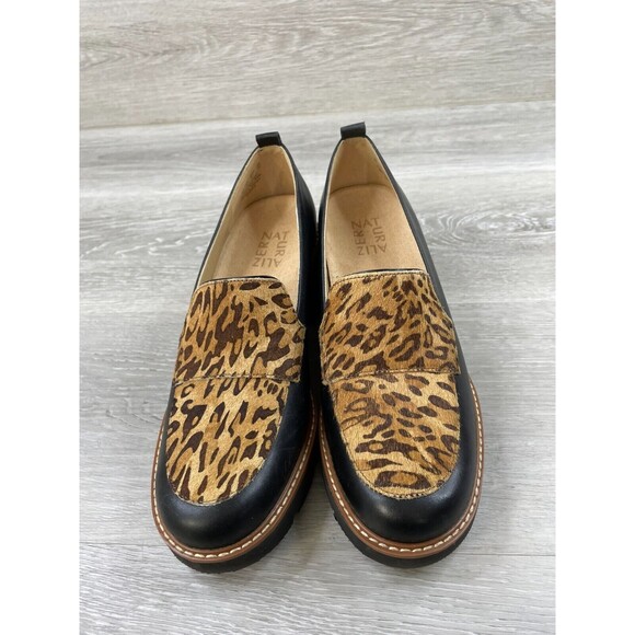 Naturalizer Darry 2 Women's 7M Black Leoperd Print Suede Leather Chunky Loafer - Picture 2 of 12